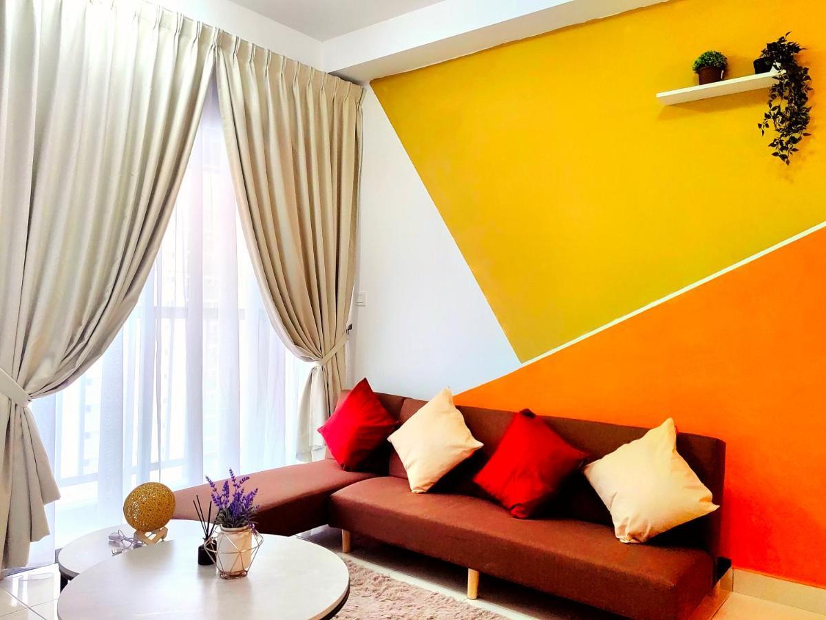 Alanis Residence 7 Pax @ Sepang Klia Kota Warisan Экстерьер фото
