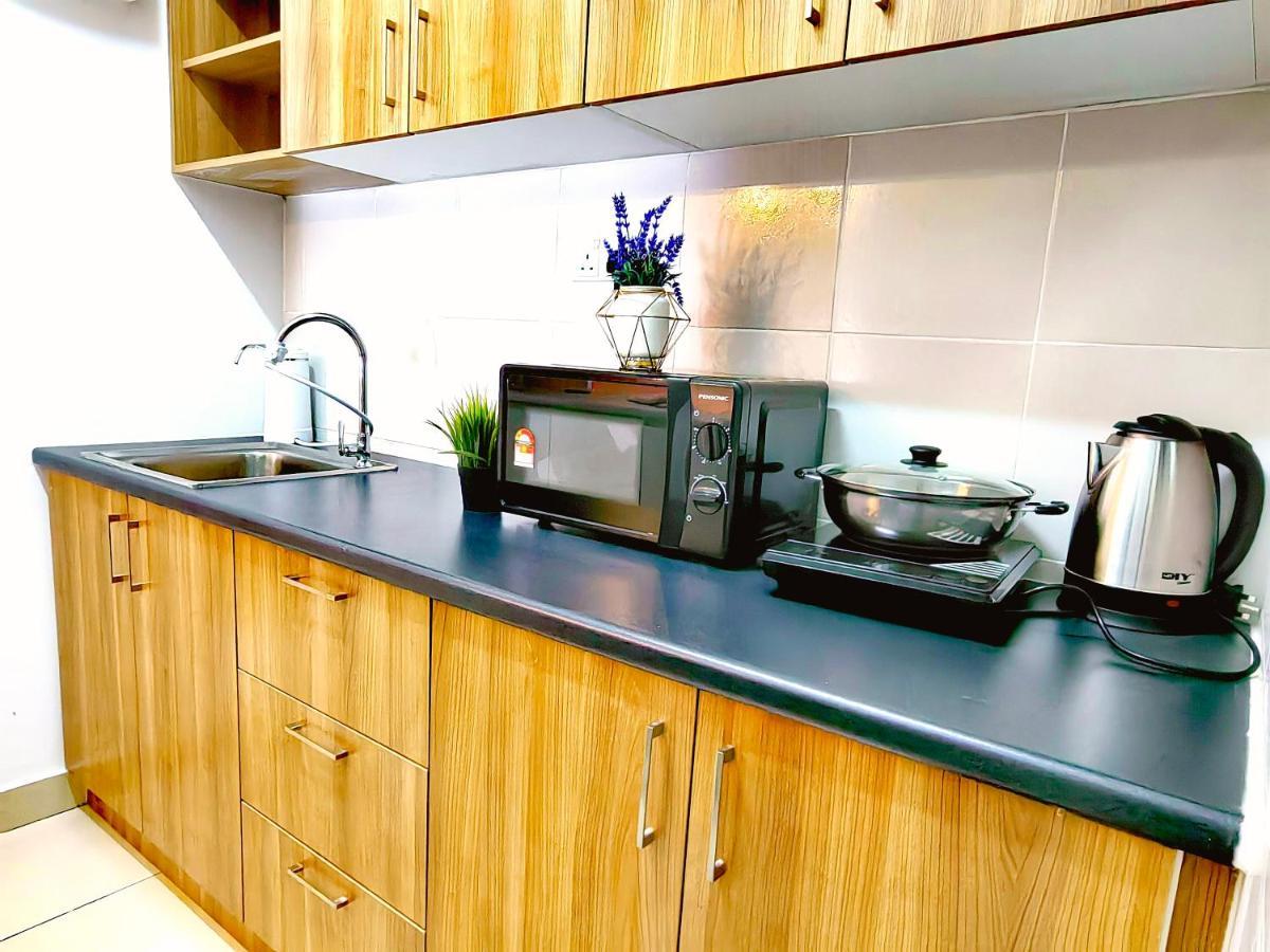 Alanis Residence 7 Pax @ Sepang Klia Kota Warisan Экстерьер фото
